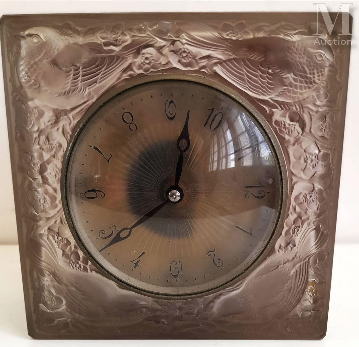 R. Lalique Quatre Moineaux Du Japon Clock